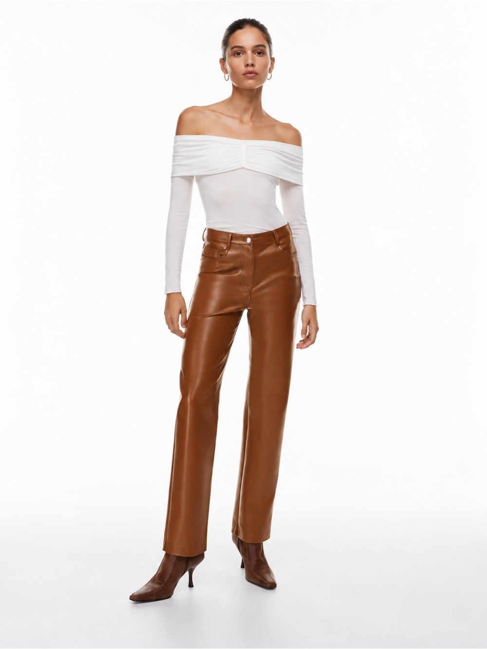 Aritzia Wilfred Melina Low Rise Vegan Leather Flare Pants Cognac Brown Size 6